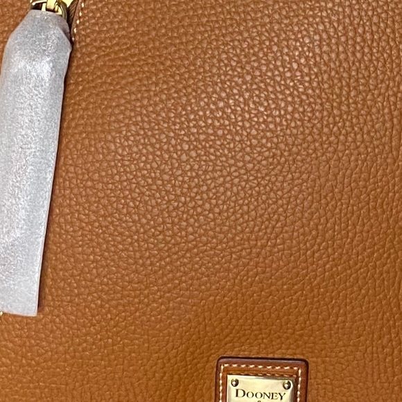 NWT- Dooney & Bourke Pebble Grain Cooper Hobo - Picture 7 of 8
